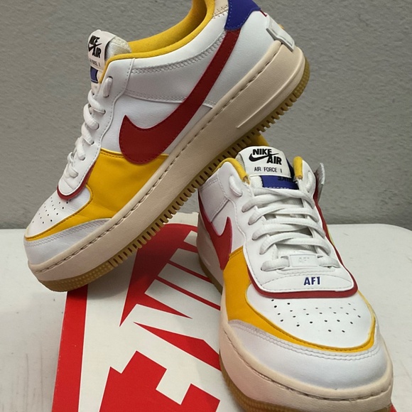 NIKE AIR FORCE 1 - Picture 3 of 8